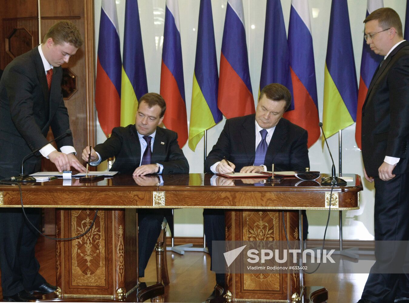 Dmitry Medvedev visits Ukraine