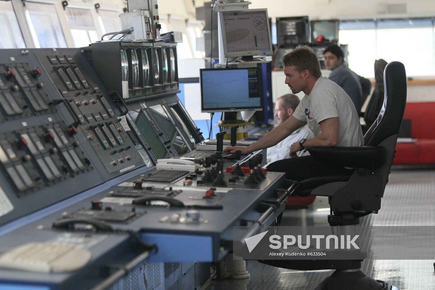 Command bridge of the S-Master pipelayer