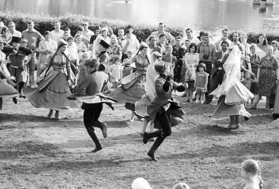 Folk festival at Novodevichy Ponds in Moscow