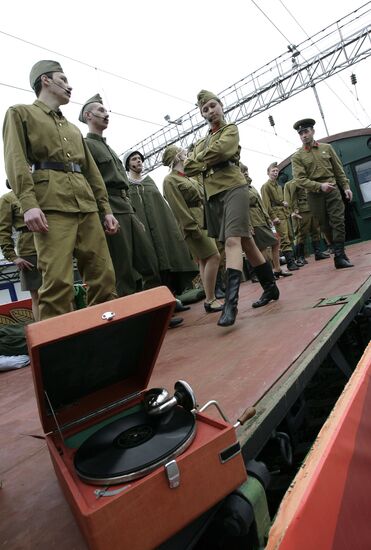 Departure of train "Victory," North Caucasus Railroad