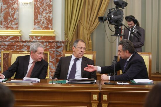 Russian Government in session, April 22