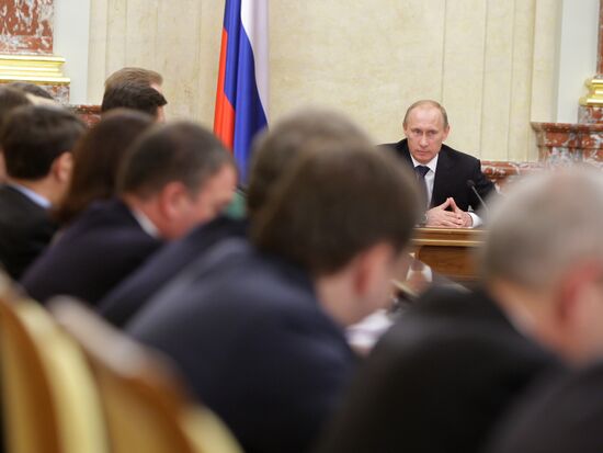Russian government in session, April 22