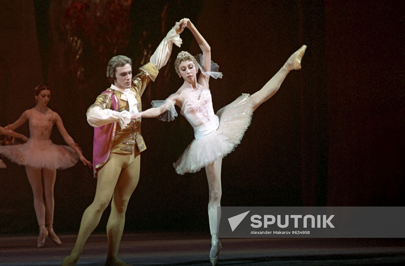 Nina Semizorova and Alexei Fadeyechev