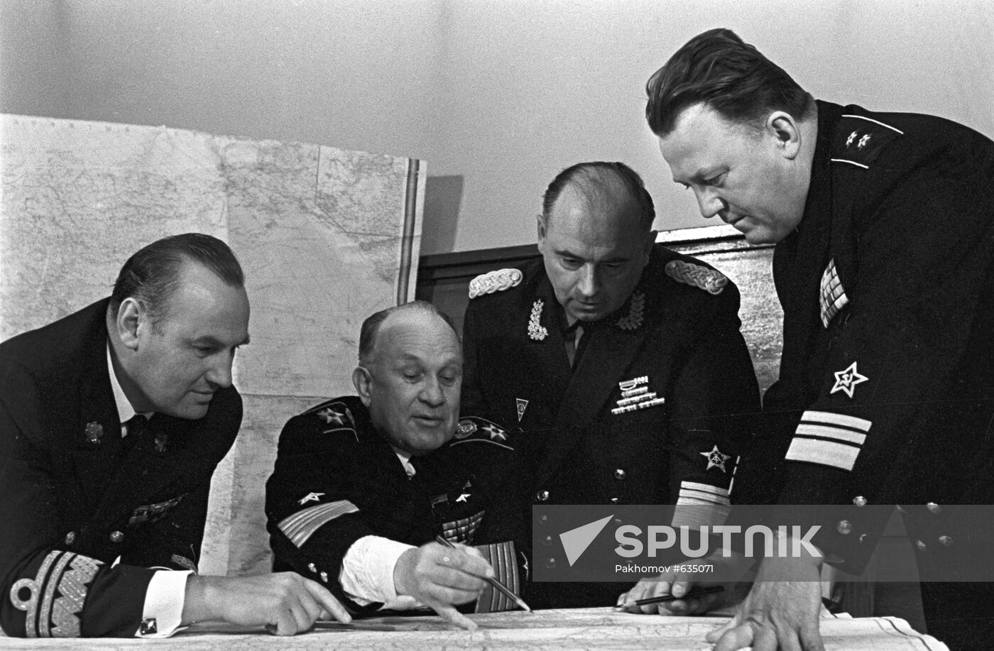 Studzinski, Gorshkov, Emm and Mikhailin