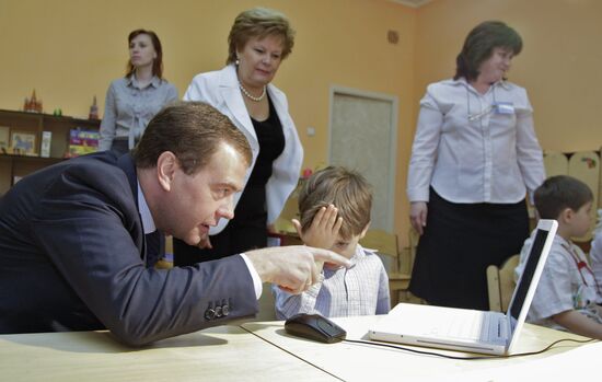 President Dmitry Medvedev visits Moscow school