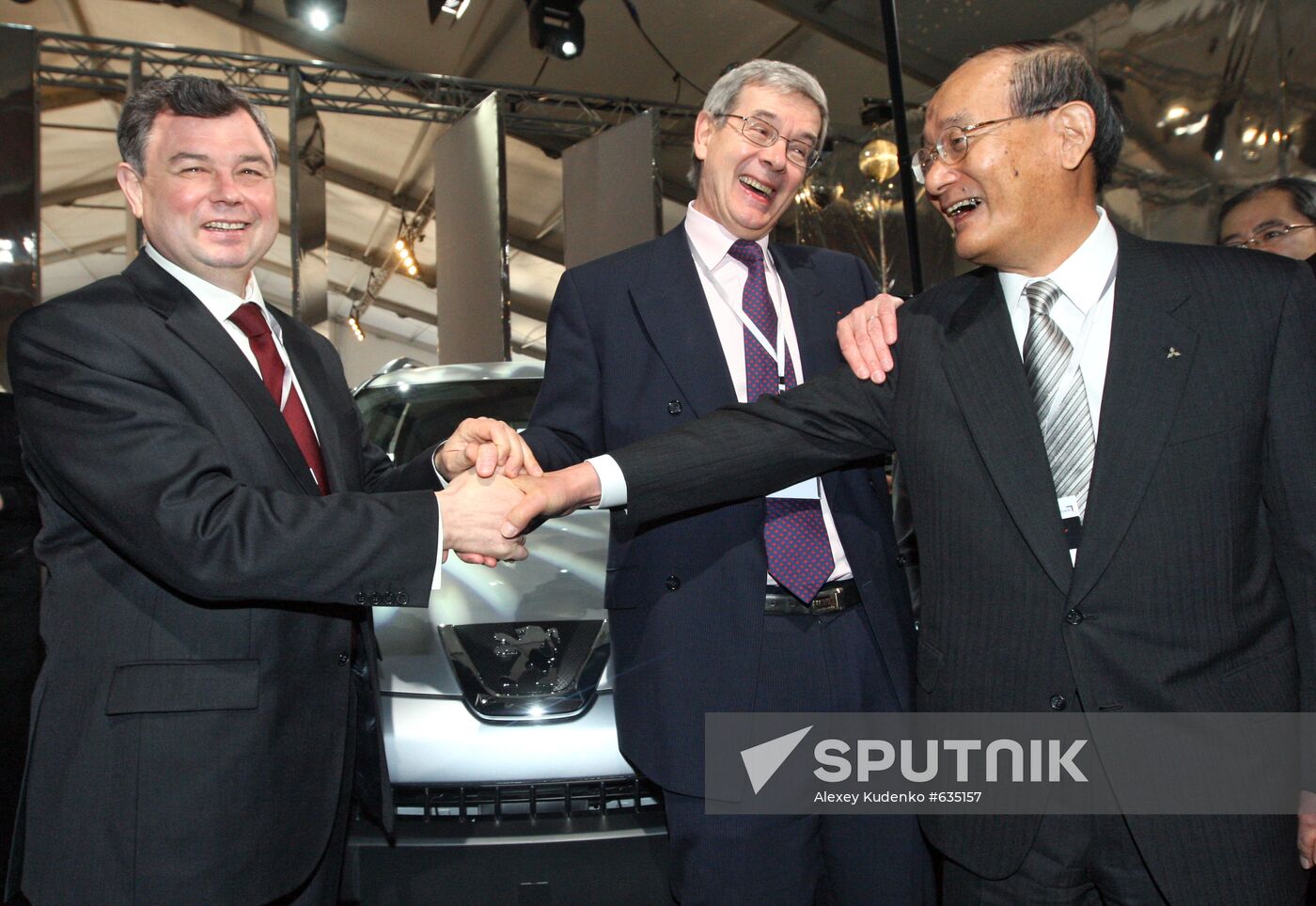 Anatoly Artamonov, Philippe Varin and Takashi Nishioka