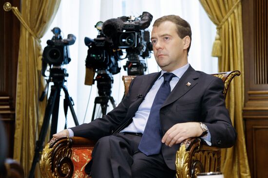 Dmitry Medvedev gives interview to Norway's Aftenposten