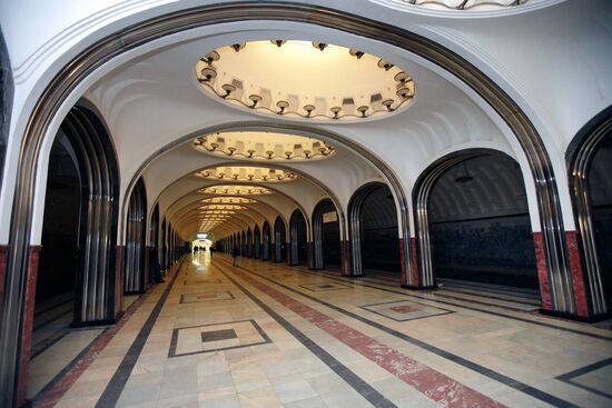 Mayakovskaya metro station reopens after reconstruction