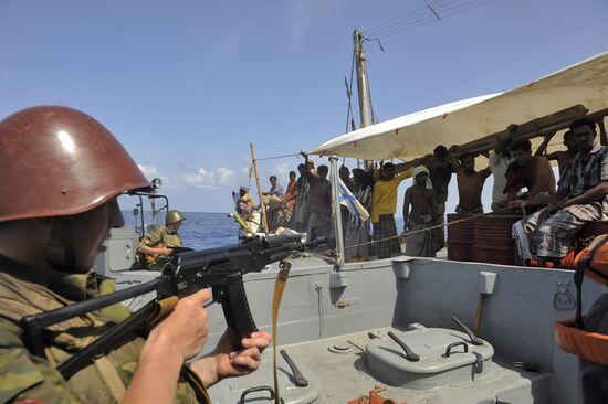 Vessel suspected of piracy inspected by naval forces