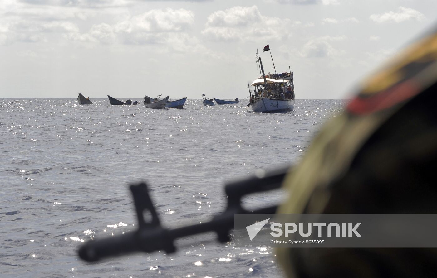 Vessel suspected of piracy spotted in Gulf of Aden