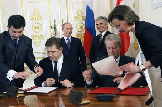 Russian fans at European Judo Championship in Vienna