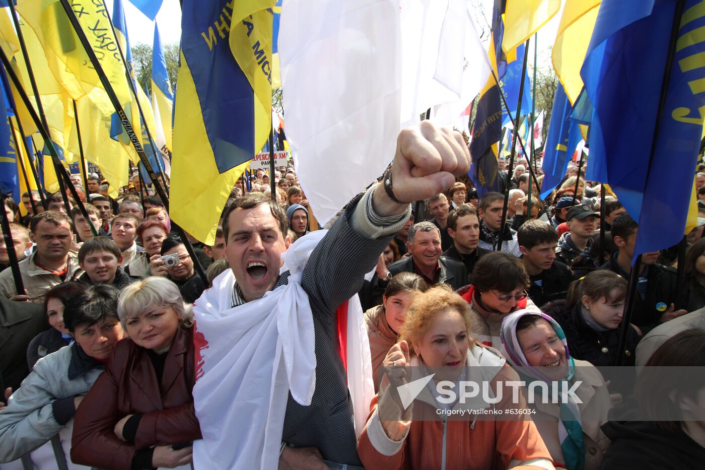 Oppositional rally in front of Ukraine's Verkhovna Rada