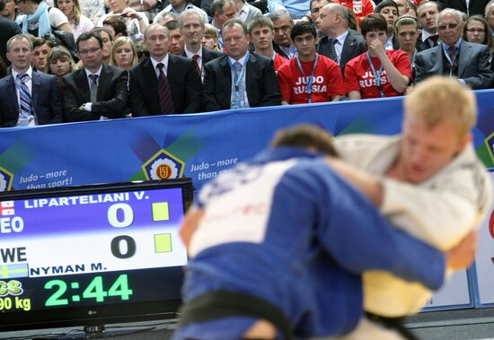 Russian fans at European Judo Championship in Vienna
