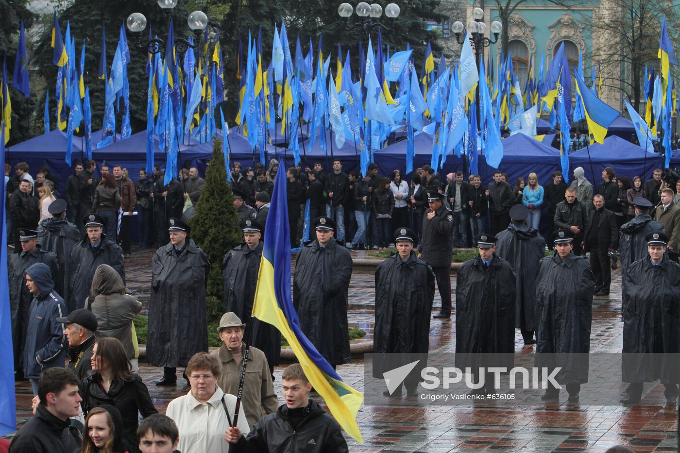 Regions' Party supporters at Ukrainian Parliament