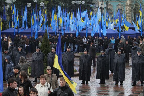 Regions' Party supporters at Ukrainian Parliament
