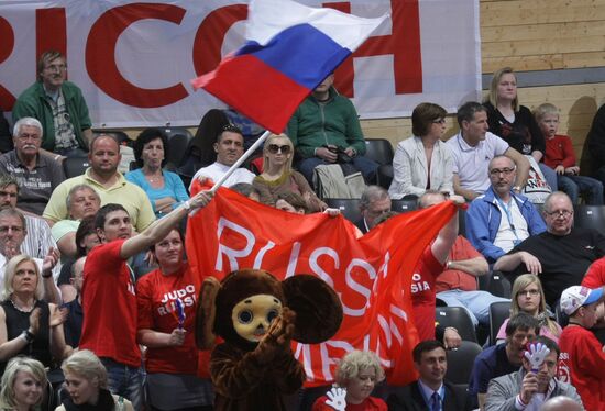 Russian fans at European Judo Championship in Vienna