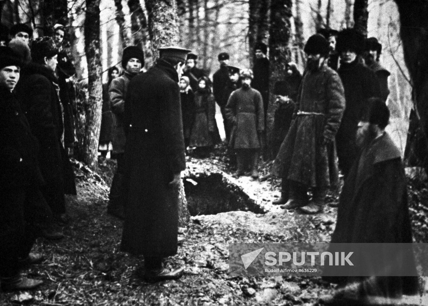 Leo Tolstoy`s funeral