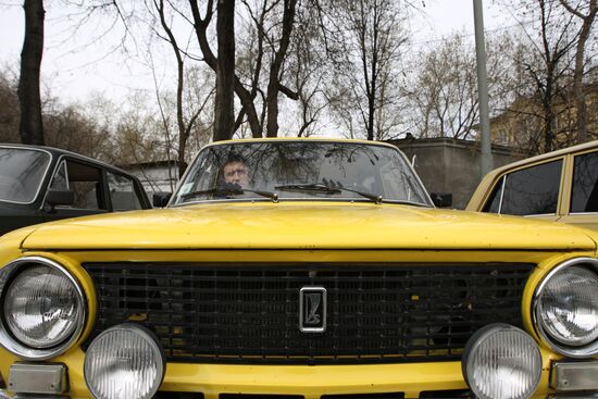 Car enthusiasts celebrate 40th anniversary of VAZ-2101