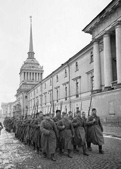 Compulsory military training campaign in Leningrad