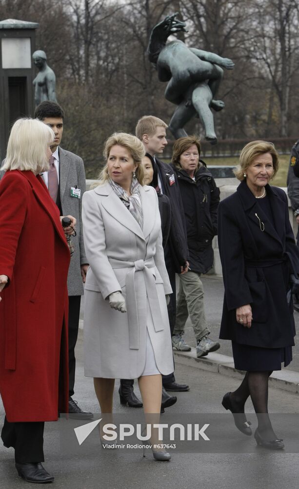 Svetlana Medvedev and Queen Sonja