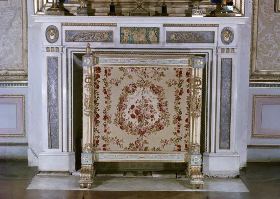 Carved gilded screen