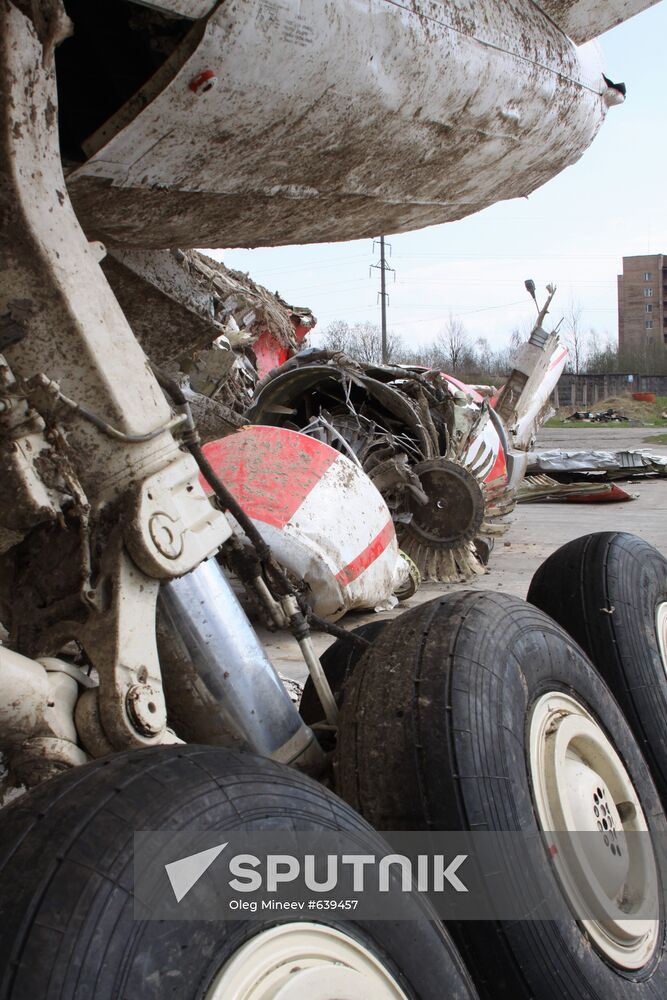 Lech Kaczyński's Tu-154 aircraft debris at Smolensk airfield