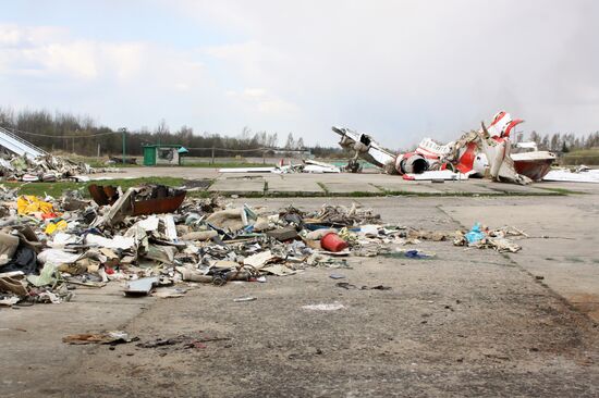 Lech Kaczyński's Tu-154 aircraft debris at Smolensk airfield