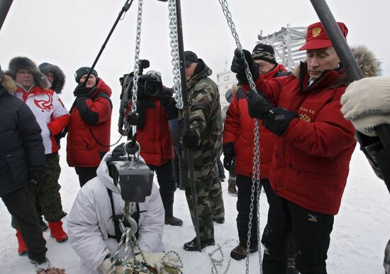 Vladimir Putin visits Franz Josef Archipelago