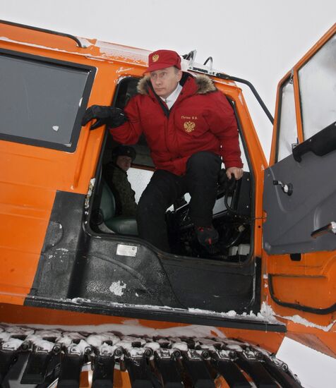 Vladimir Putin visits Franz Josef Archipelago