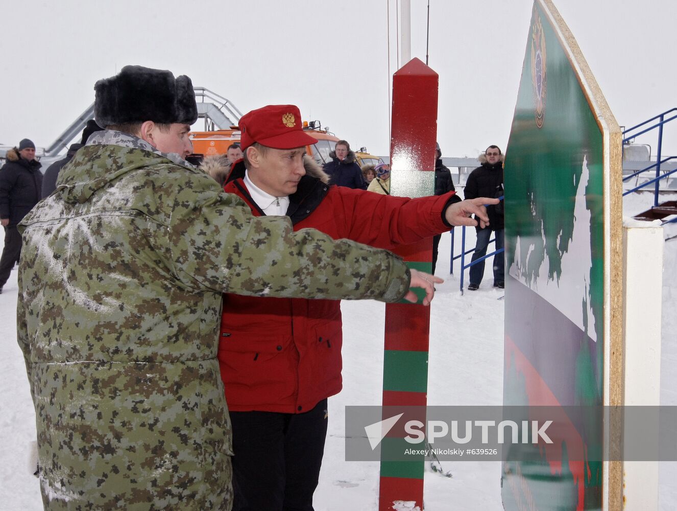 Vladimir Putin visits Franz Josef Archipelago