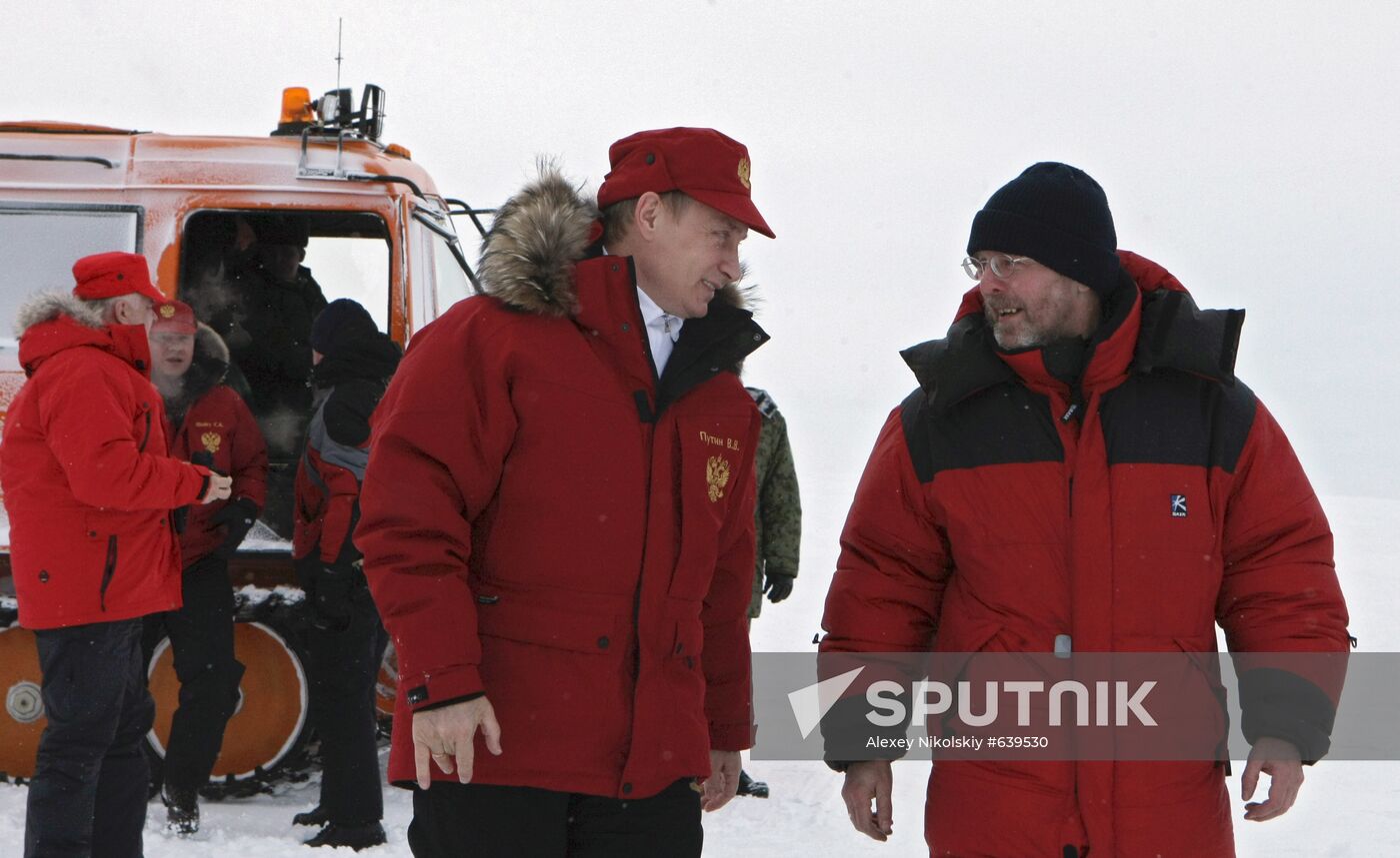 Vladimir Putin visits Franz Josef Archipelago