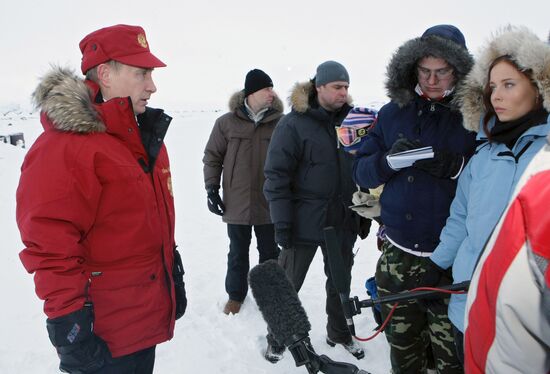 Vladimir Putin visits Franz Josef Archipelago