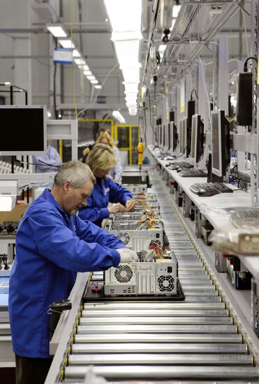 Manufacture of personal computers