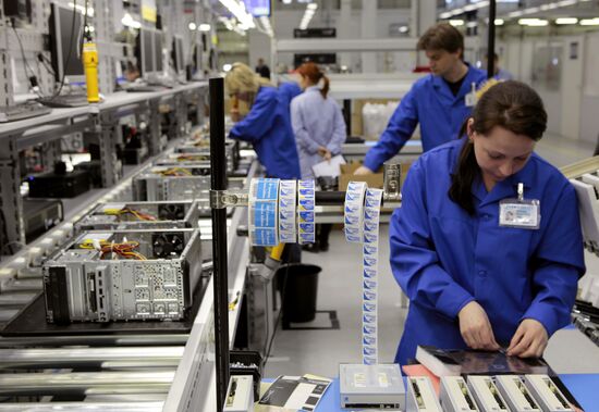 Manufacture of personal computers