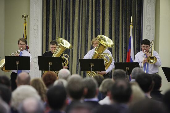 Reception dedicated to 65th anniversary of troops' meeting