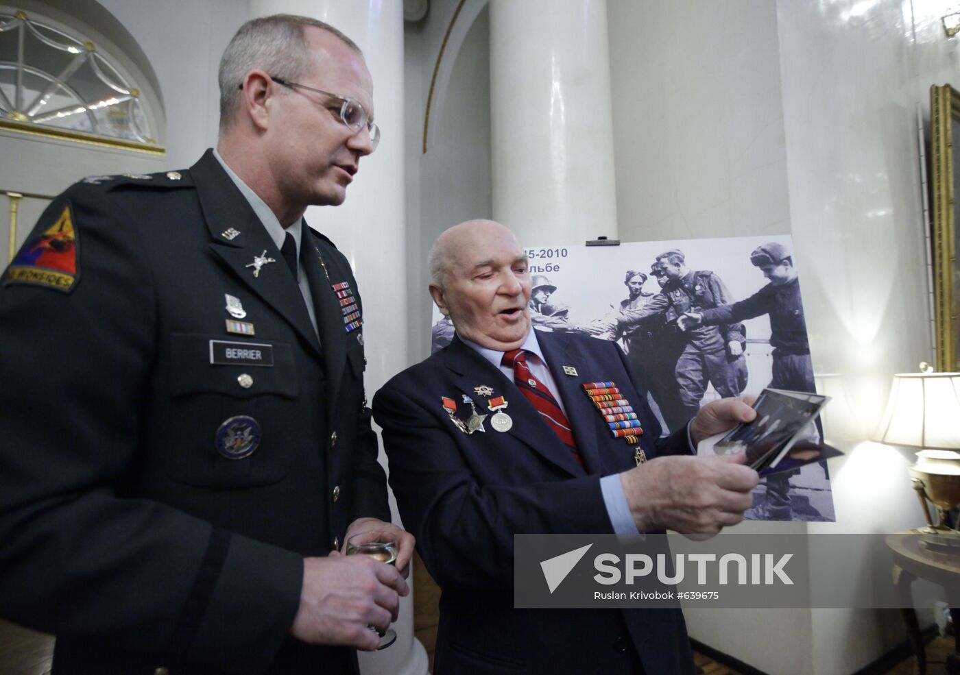 Reception dedicated to 65th anniversary of troops' meeting
