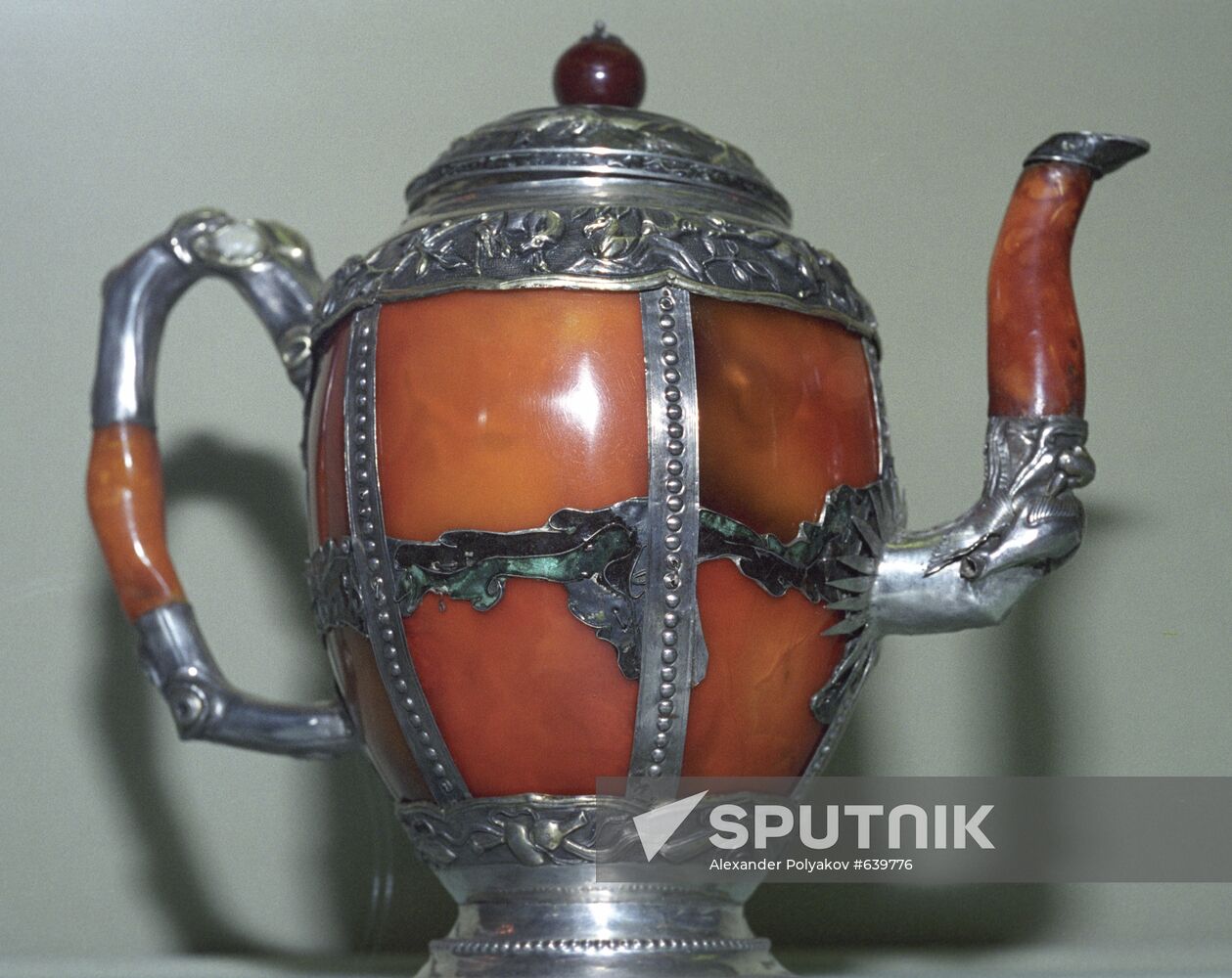 The exhibition "The Amber Gold of Russia"