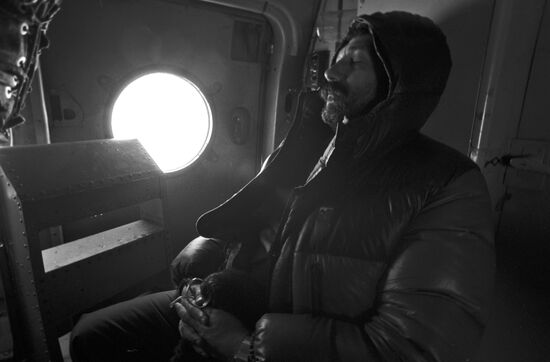 Head of expedition A.N.Chilingarov