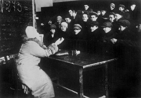 Class in Pokrovsky worker's faculty, Moscow University