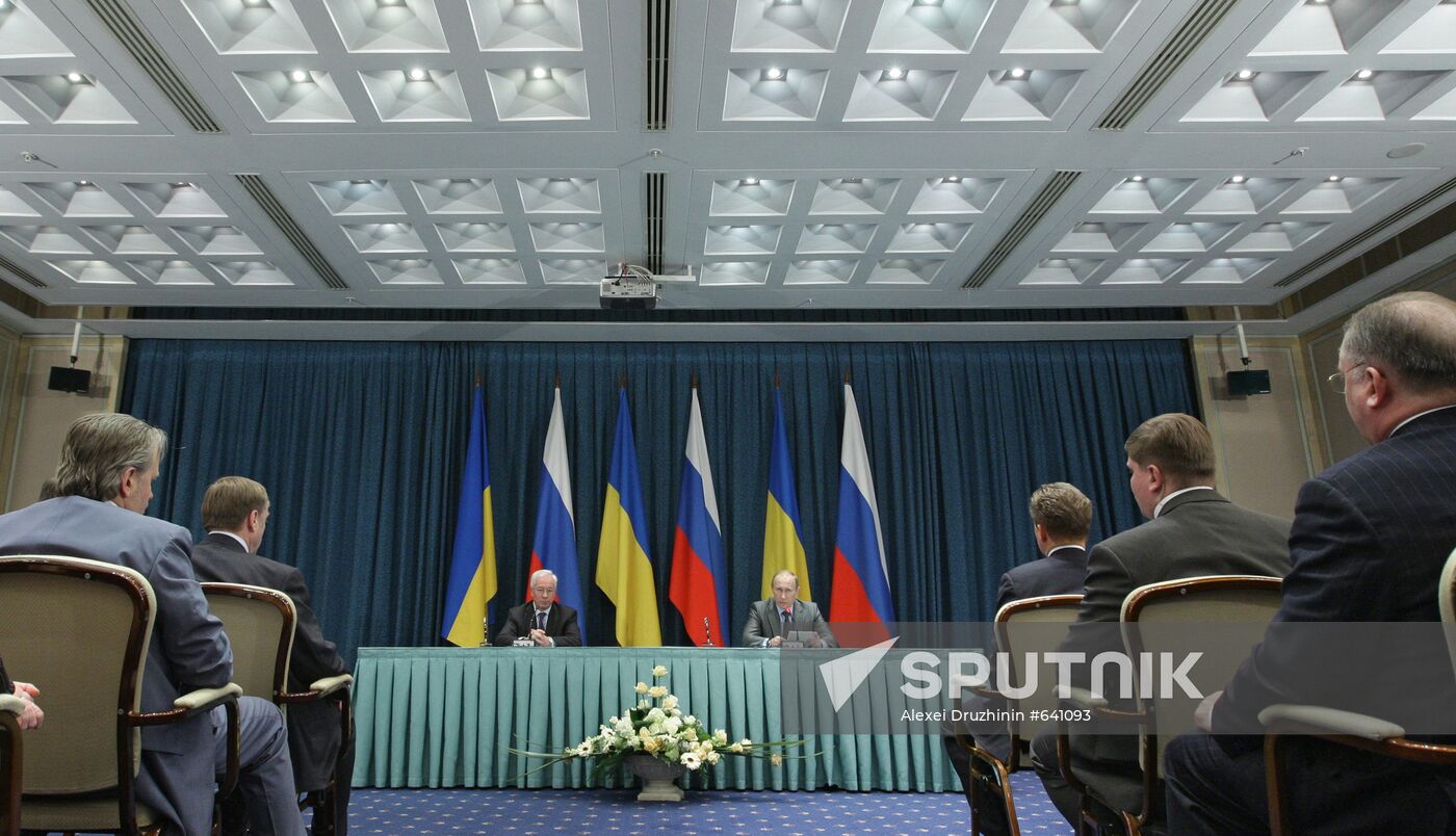 News conference of Vladimir Putin and Nikolai Azarov