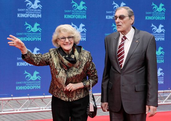 Svetlana Druzhinina, Anatoly Mukasey