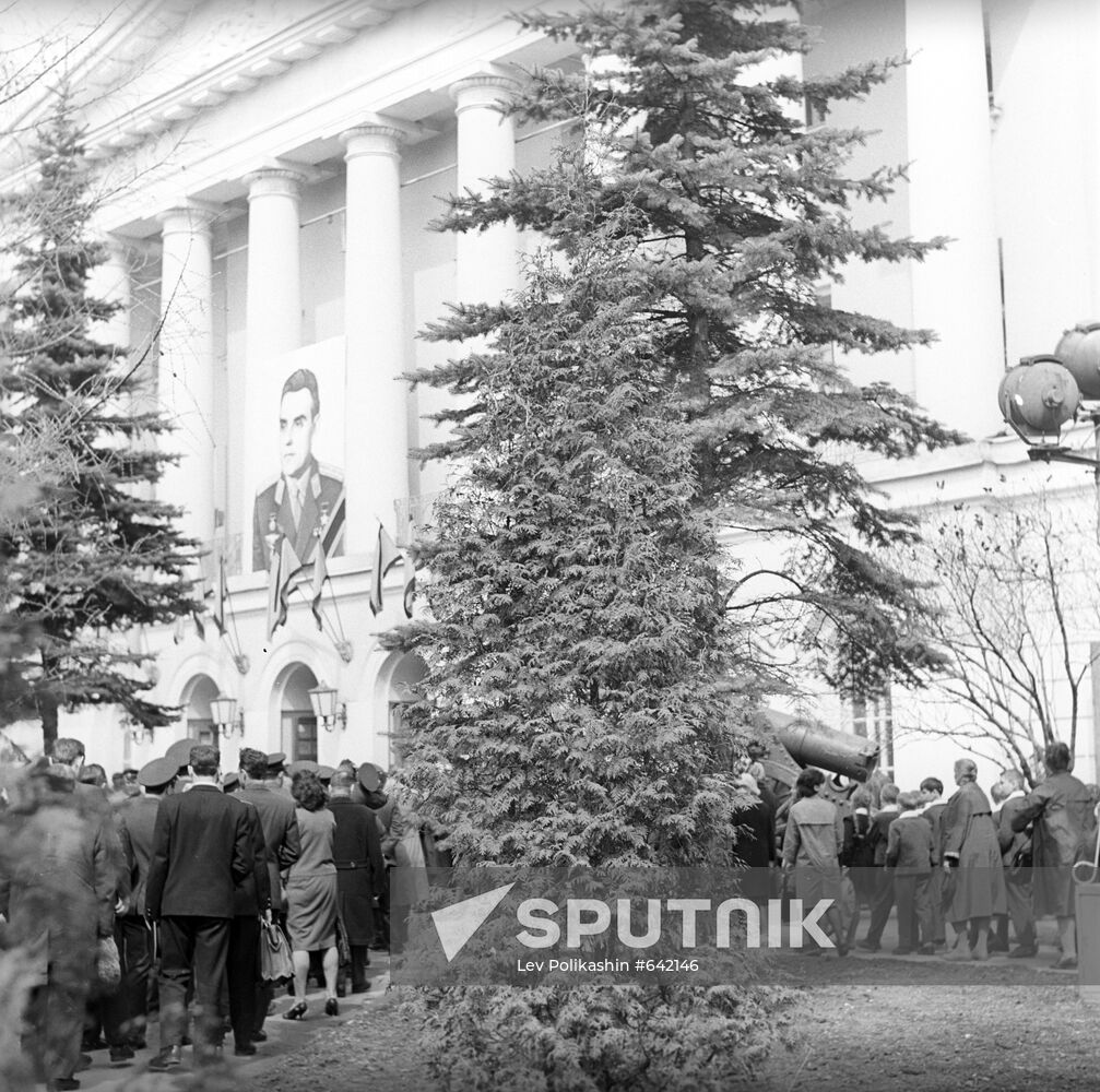Funeral of cosmonaut Vladimir Komarov