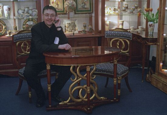 XIV Russia's Antiquarian Salon