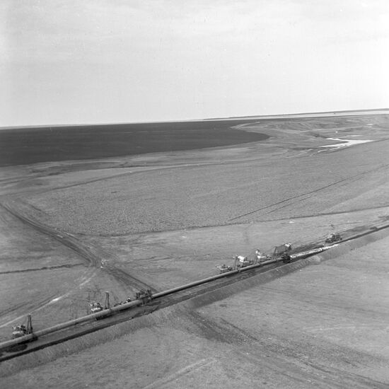 Gas pipeline Central Asia - Center