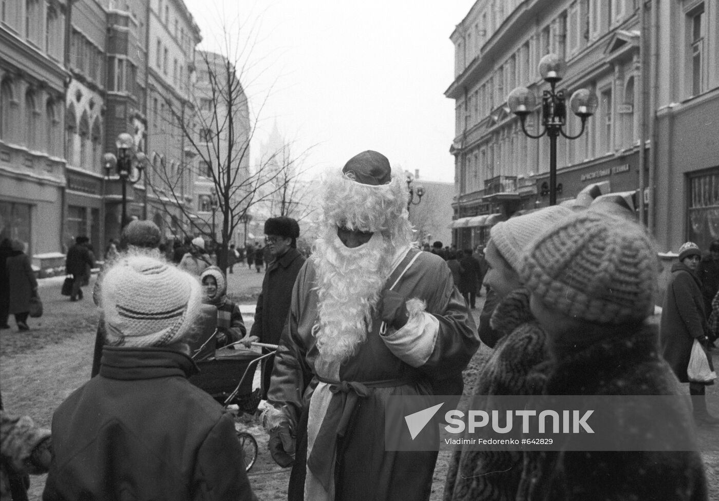 Ded Moroz (Santa Klaus)