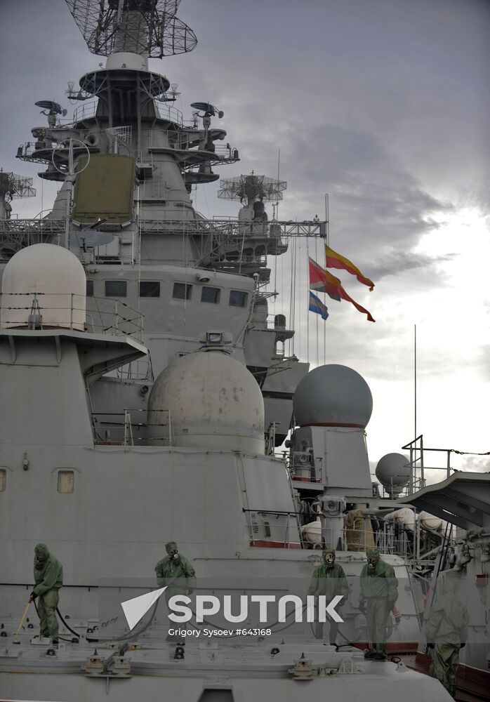 Nuclear-powered cruiser on long-distance expedition
