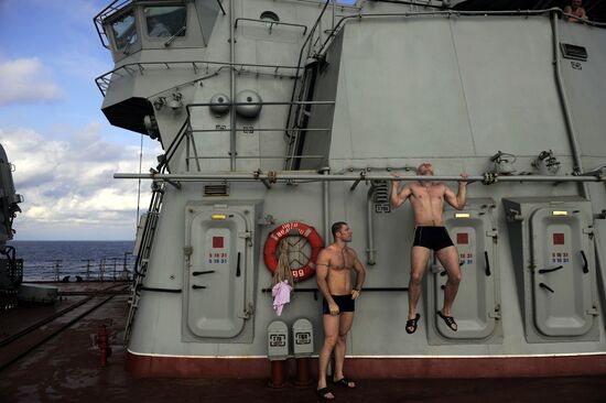 Nuclear-powered cruiser on long-distance expedition