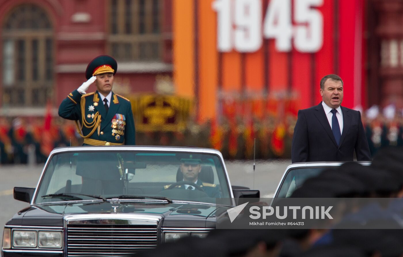 Valery Gerasimov, Anatoly Serdyukov