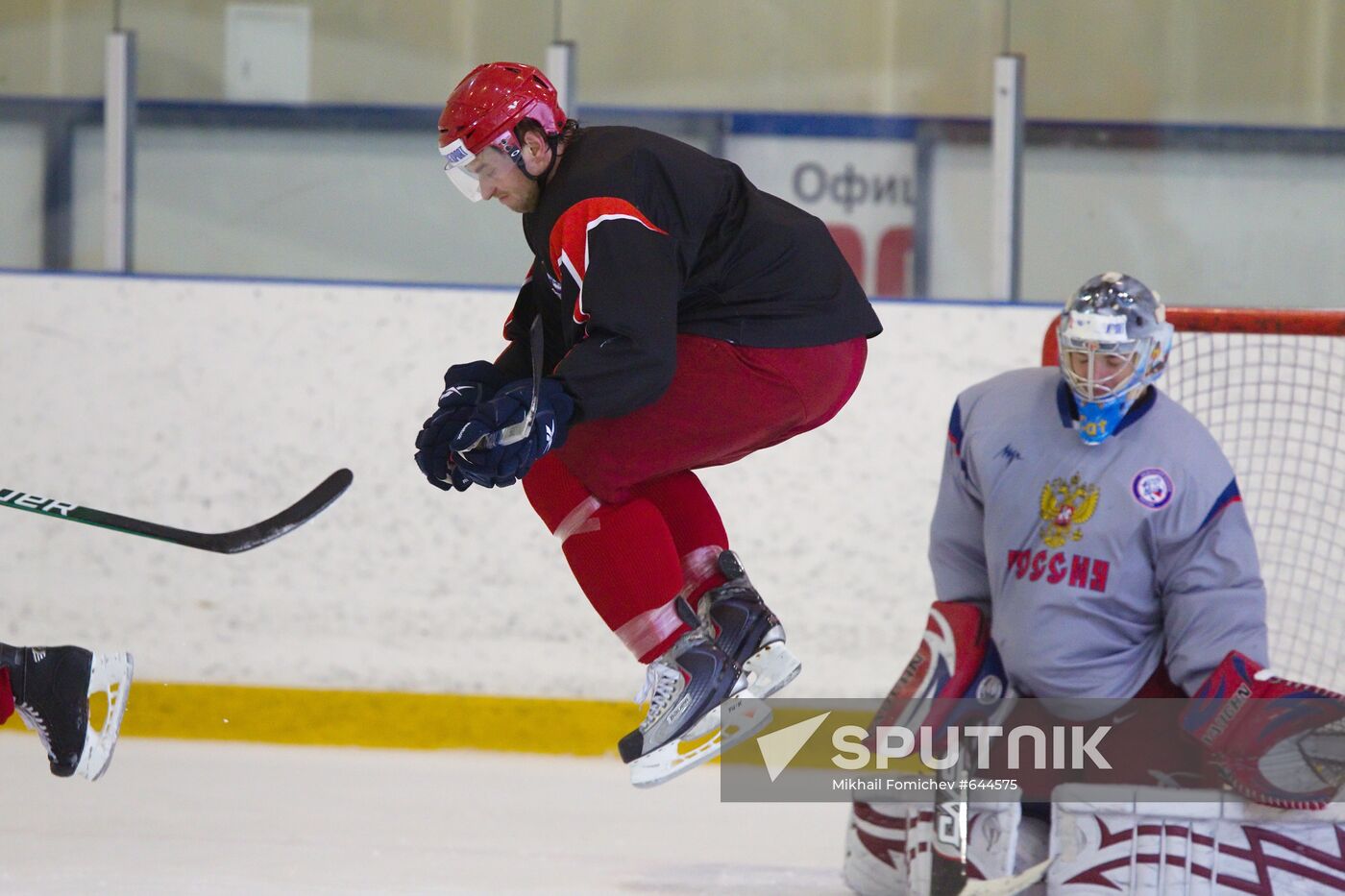 Denis Grebeshkov, Vasily Koshechkin