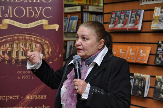 Presentation of "Only Days" book by actress Natalia Bondarch